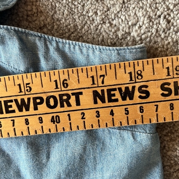 Chambray button-front tank top with ruffle straps Size Medium NWT - Picture 8 of 8